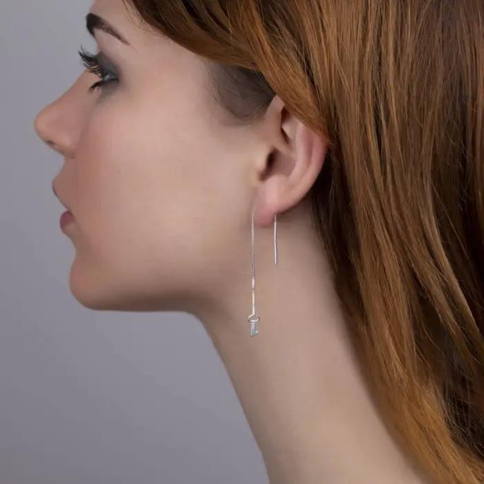 Boucles d'Oreilles Clé Élégante – Image 2